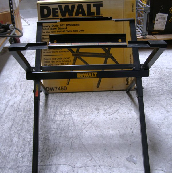 DeWalt DW7450 Portable Table Saw Stand for DW745, Table Saws (only) (Floor  Model) Mike's Tools